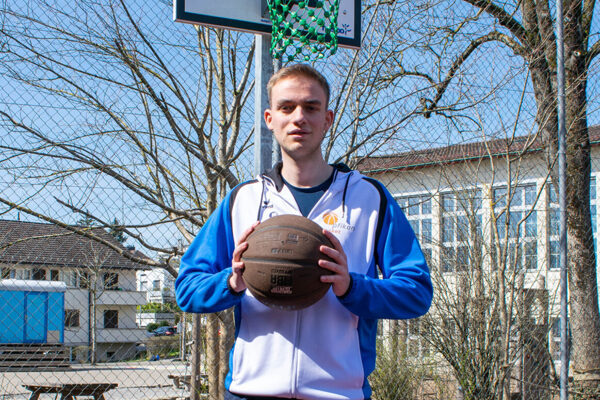 Spielerisch durch die Informatiklehre – Achille und seine Lehre bei Inware