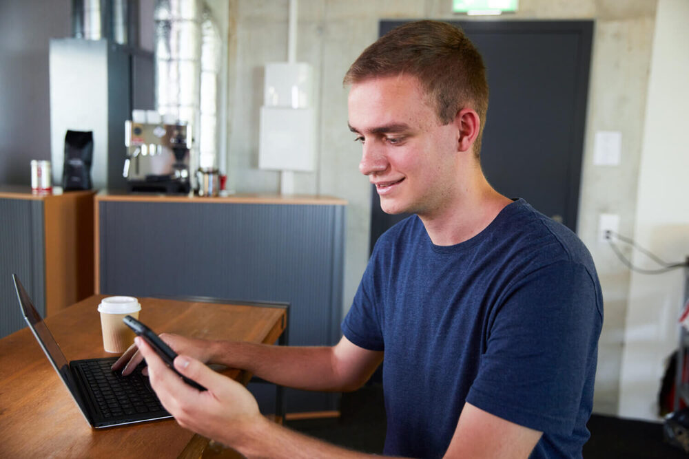 Dein Studentenjob – Hop-in & Code (40-100%)